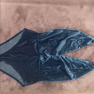 FOREVER 21 VELVET HALTER BODYSUIT